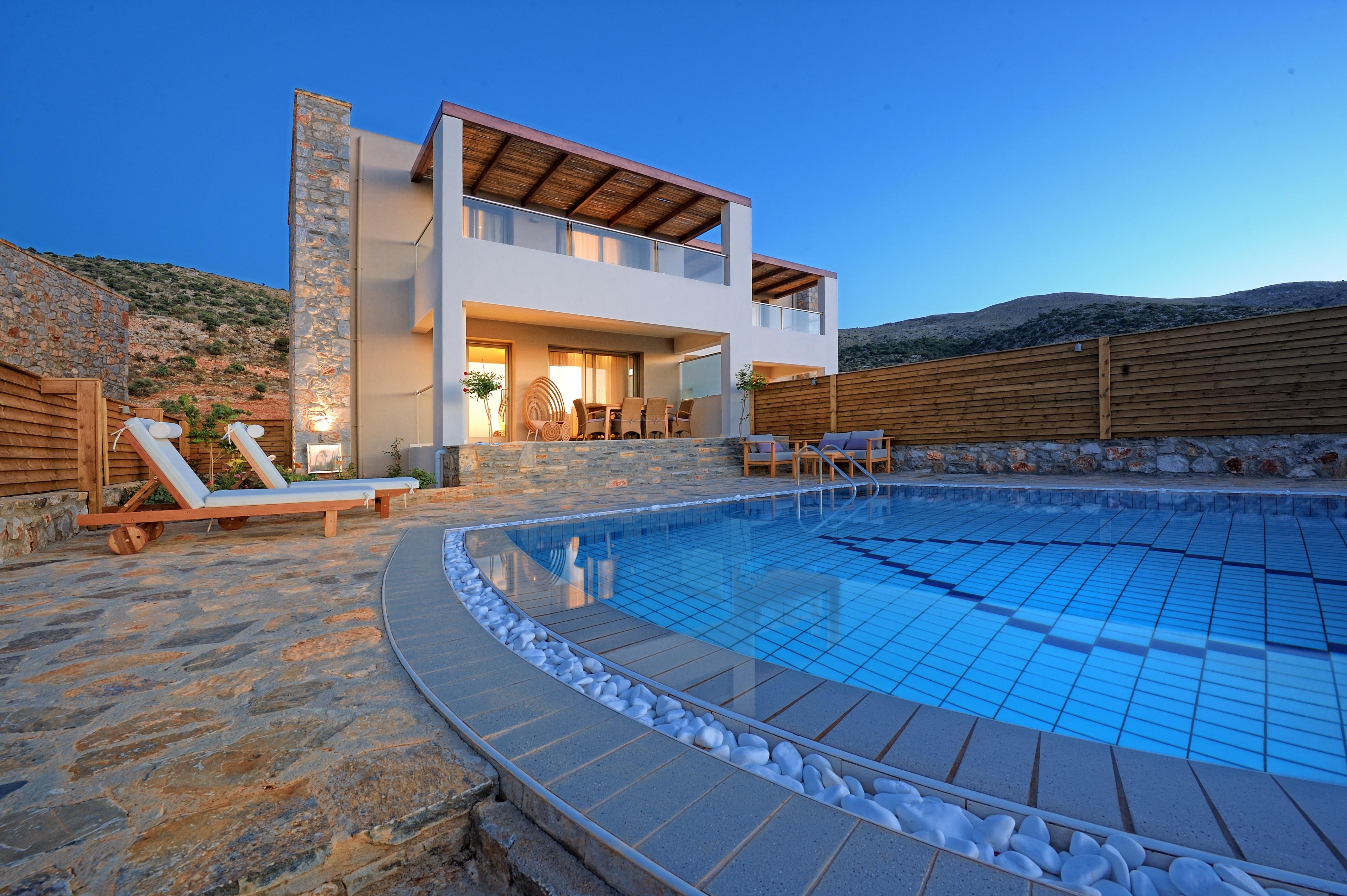 The Noverian Scenic Crete 5 Star Hilltop & 5*