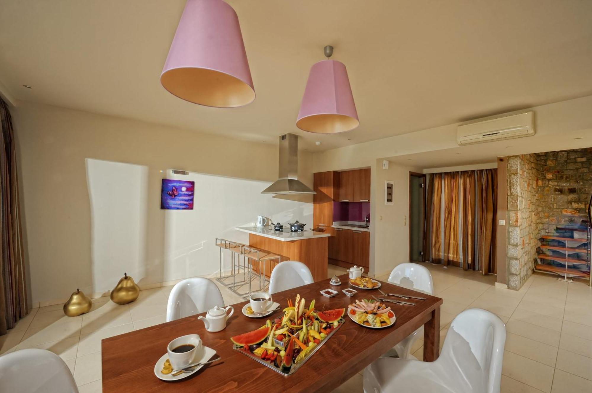 The Noverian Scenic Crete 5 Star Hilltop & Malia