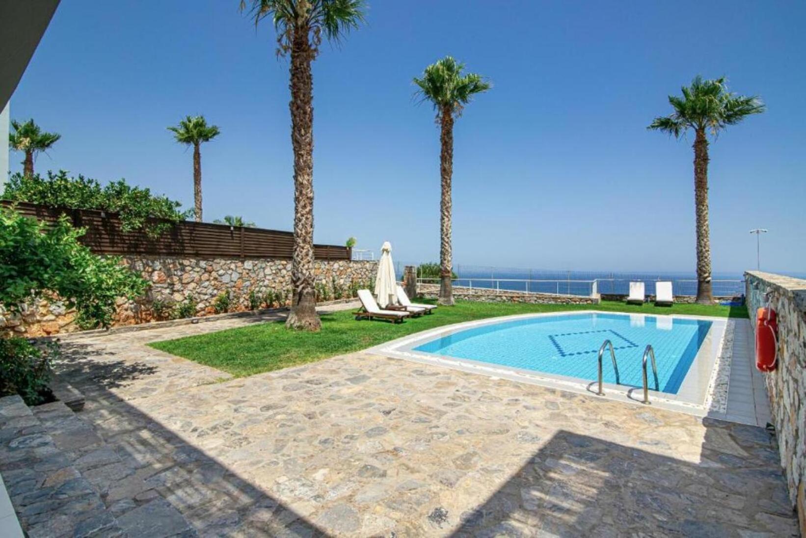 The Noverian Scenic Crete 5 Star Hilltop & 5*